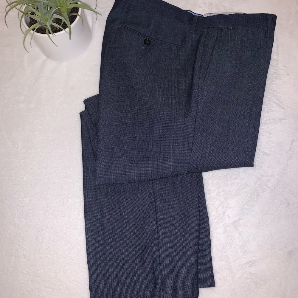 Banana Republic men’s dress slacks